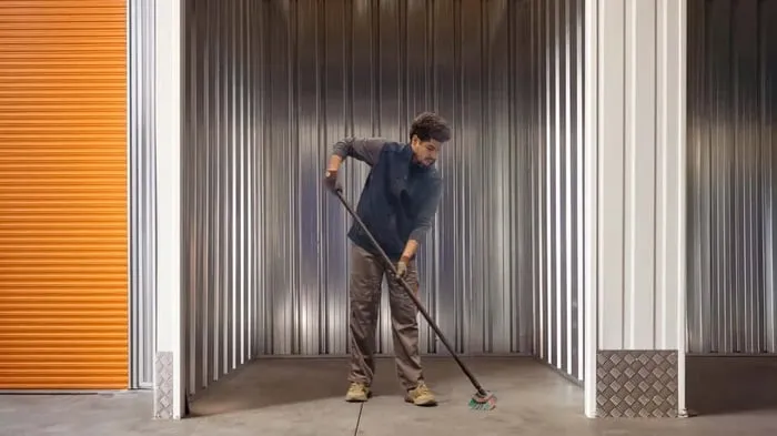 Cleaning Out Your Storage Unit