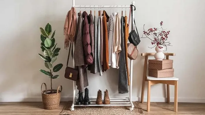 Switching Out Your Seasonal Wardrobe