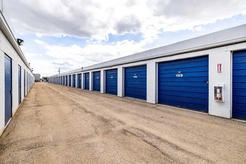Saskatchewan - Saskatoon - 48 Street East