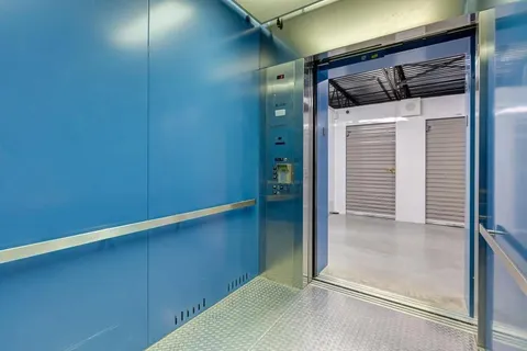 modern self storage
