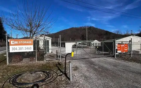 self storage units elk view