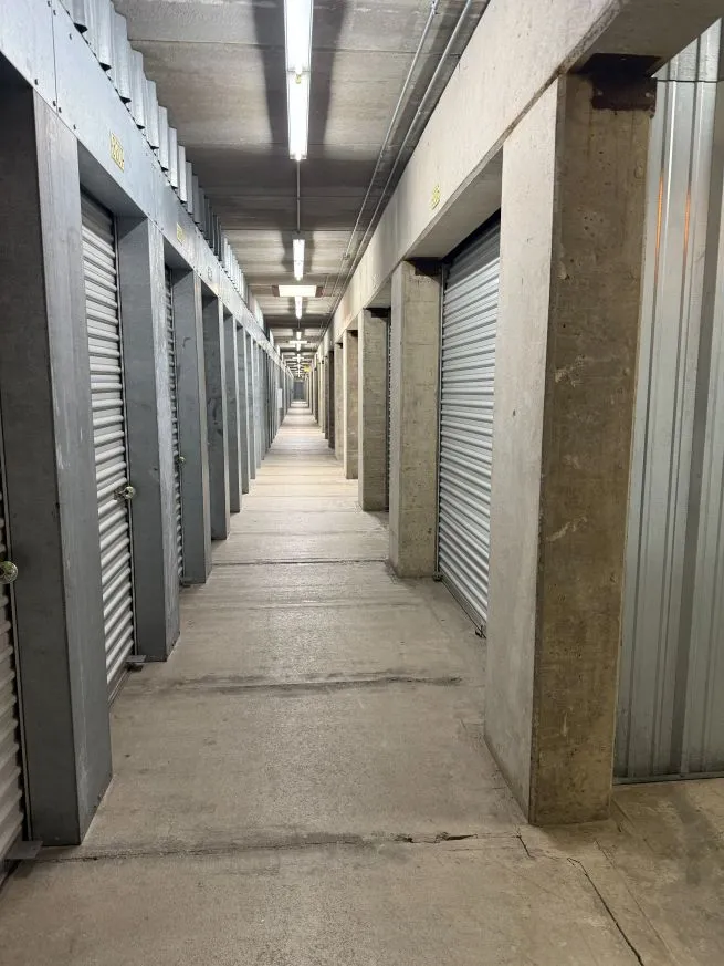 Indoor storage units in Arlington Heights