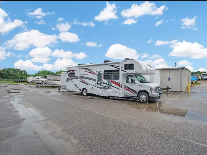 Outdoor boat and RV storage in Virginia Beach
