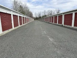 Wide drive aisle with drive-up storage units on either side