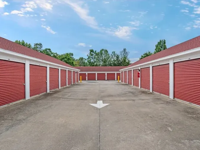 Outdoor drive-up storage units in Midlothian at 1621 Huguenot Rd