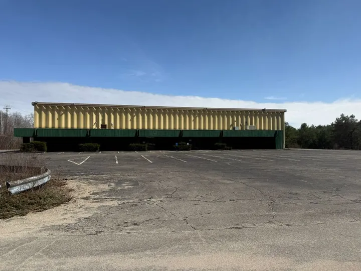 Commercial and retail space for rent in Sanford, ME at 1397 Main St