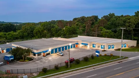 Outside aerial view of storage facility in Knoxville Tennessee