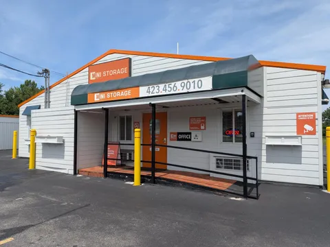 entrance close
