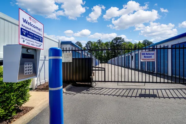 Keypad Entry at American Classic Storage