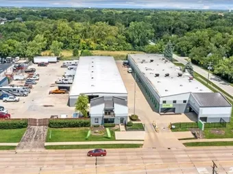 Aerial view of Storage Star self-storage in Arlington Heights on 2500 E Hintz Rd