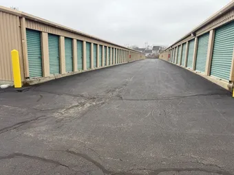 Outdoor drive-up storage units in Dracut at 303 Broadway Rd