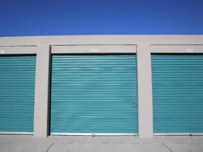 drive up storage