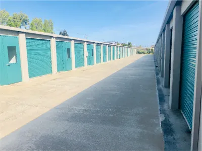 storage units for rent