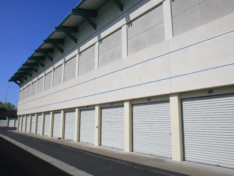 drive up storage