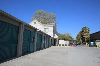 drive up storage