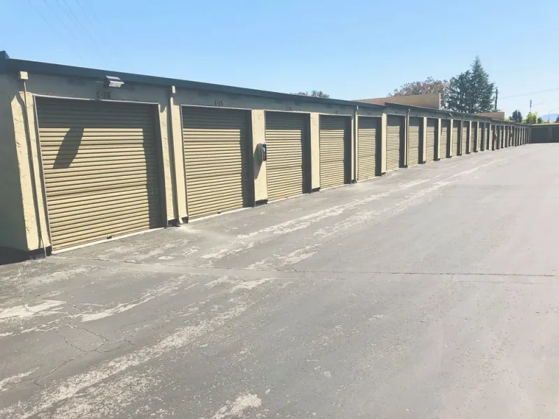 drive up storage
