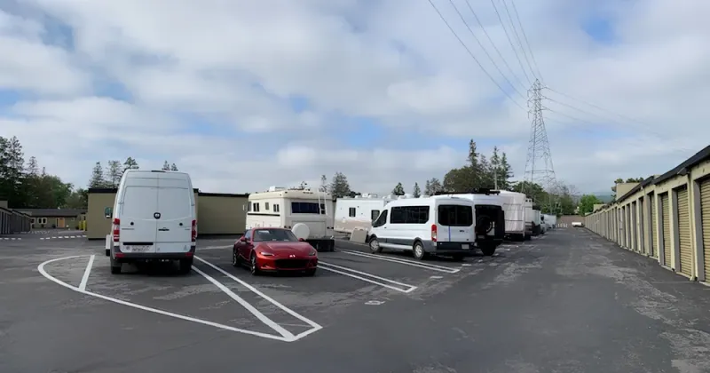 vehicle storage near me