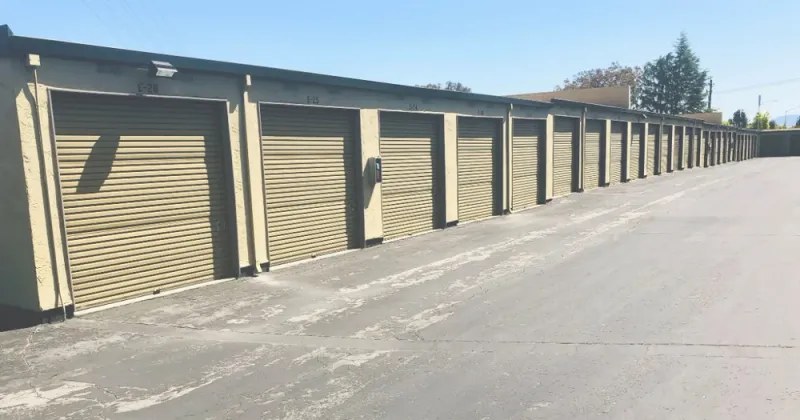 secure self storage units