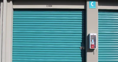 drive up storage units