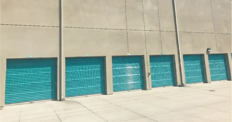 drive up storage units