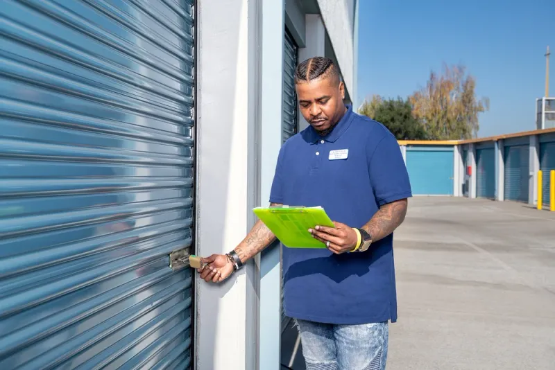 secure self storage units