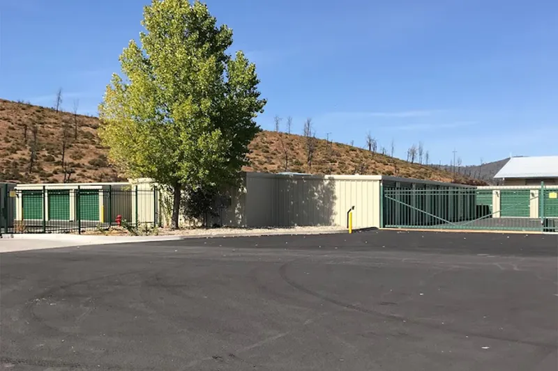 self storage units middletown