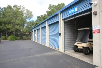 modern self storage