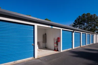 drive up storage