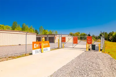 self storage units trinity