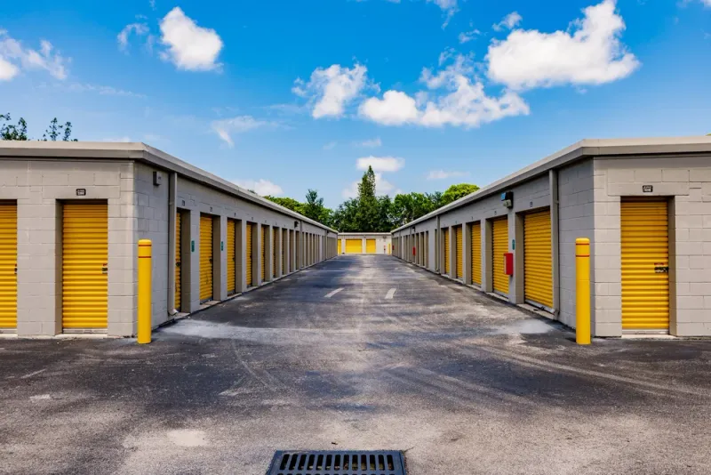 drive up storage