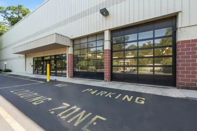 Holmdel storage units