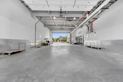indoor unloading bay