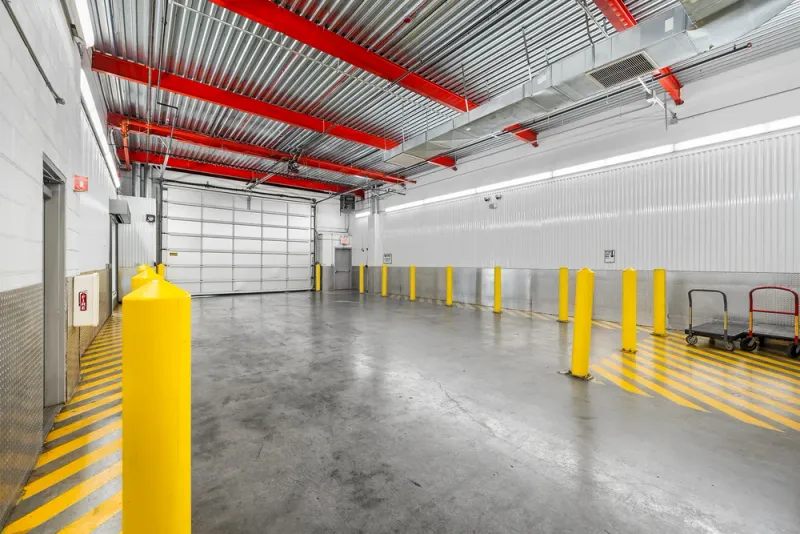 indoor unloading bay