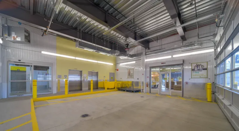 indoor unloading bay