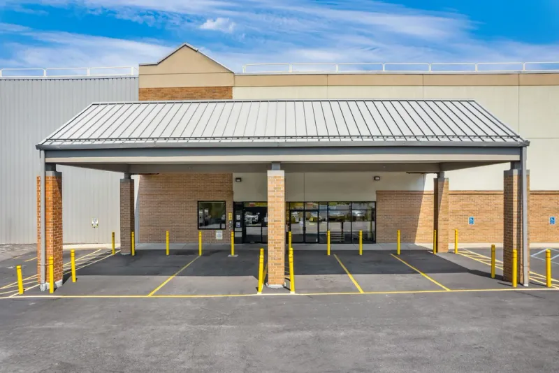 New Rochelle storage facility