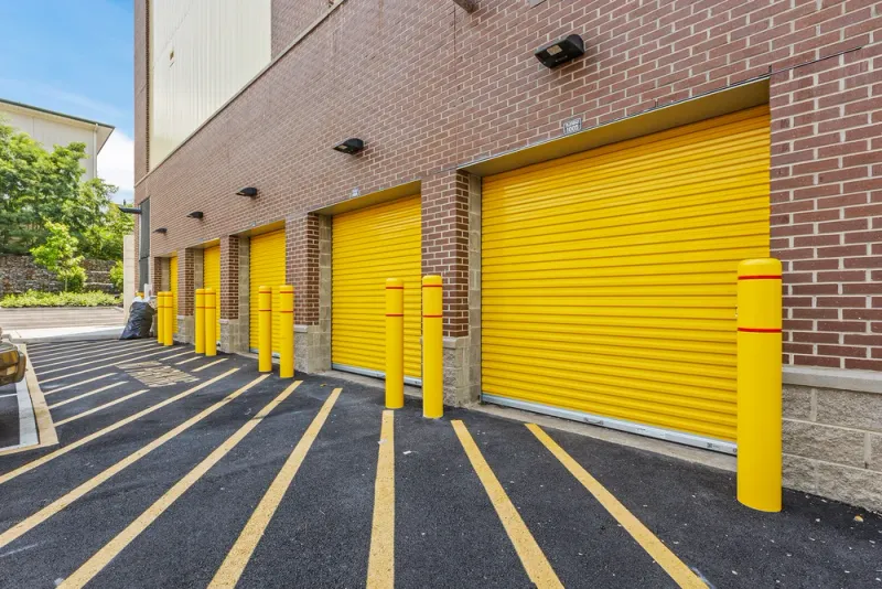 drive up storage