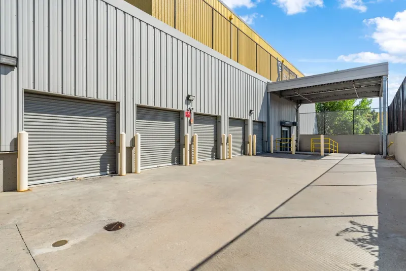 drive up storage