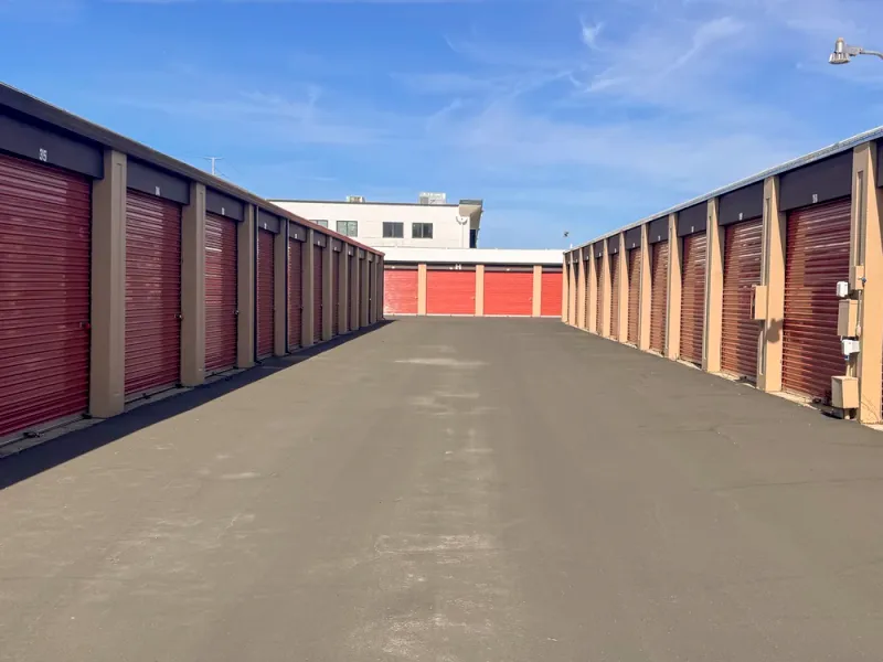 storage units near chico