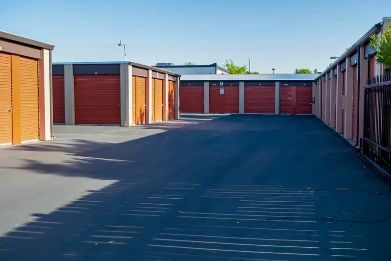 storage units for rent