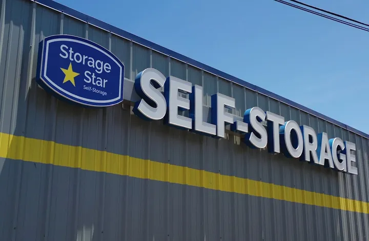 Storage Star Self-Storage building sign with company logo.