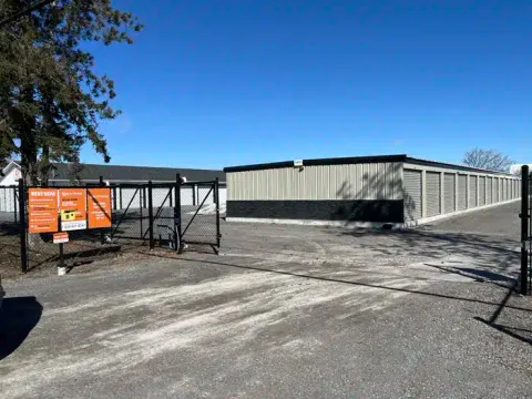 storage units near me