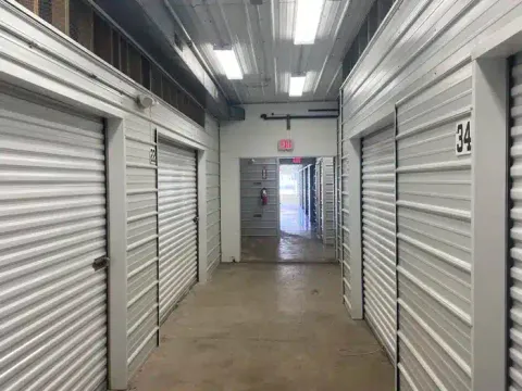 climate controlled storage units