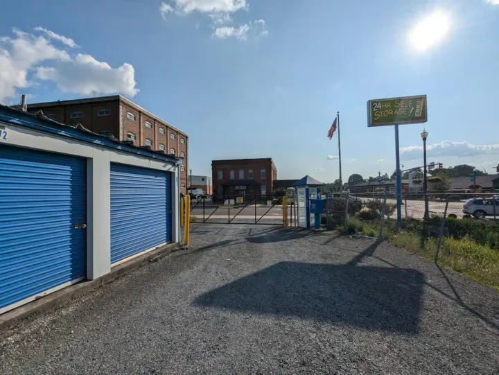 storage units near me