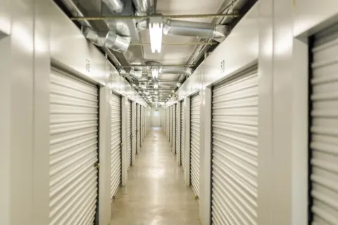 drive up storage units