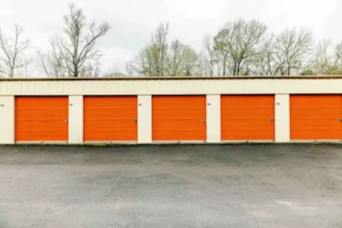 drive up storage