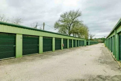 drive up storage