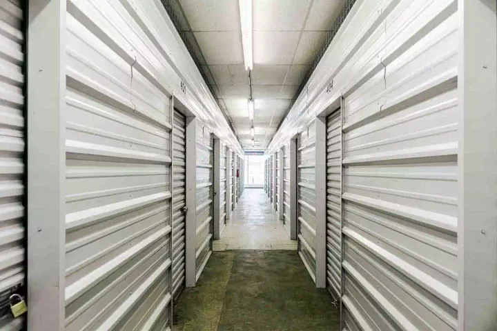 drive up storage units