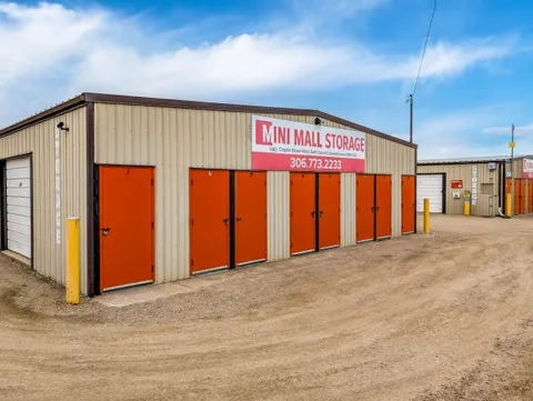 Saskatchewan - Swift Current - Chaplin Street West