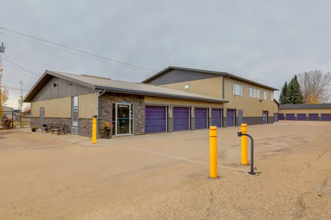 Alberta - Camrose - 44 Avenue