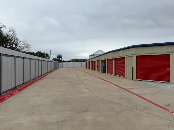 self storage units lago vista